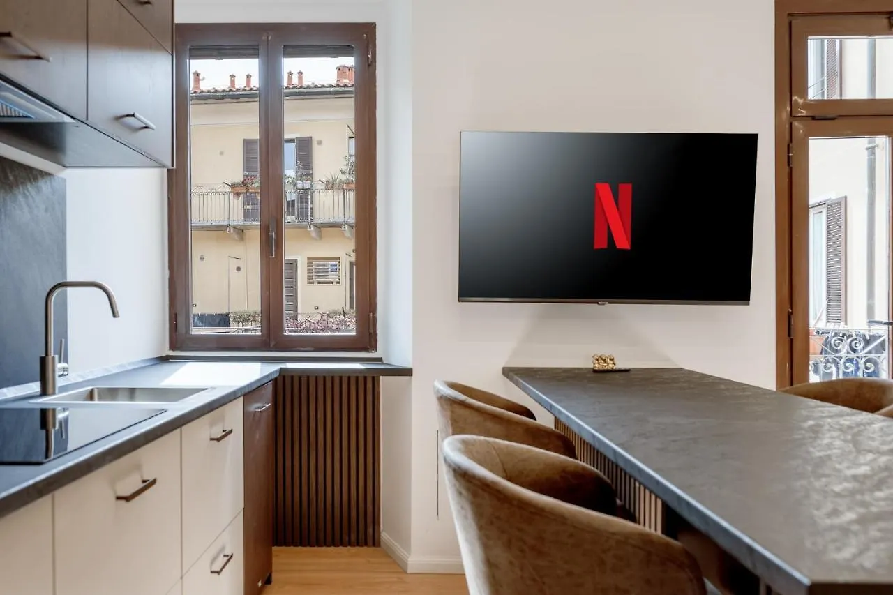 Apartment Bilocale Moderno - City Center Mailand